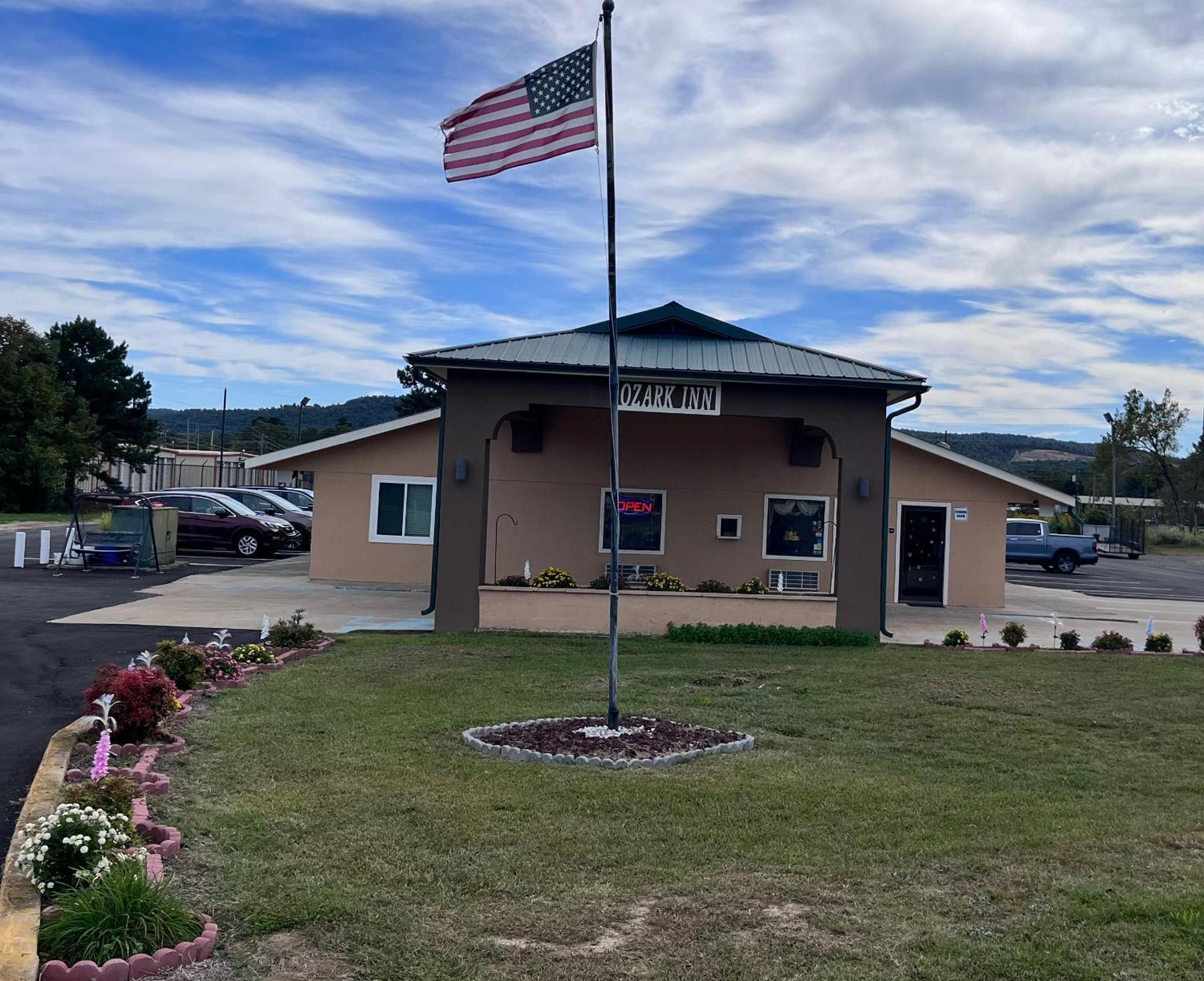 Ozark Inn Mena Dış mekan fotoğraf